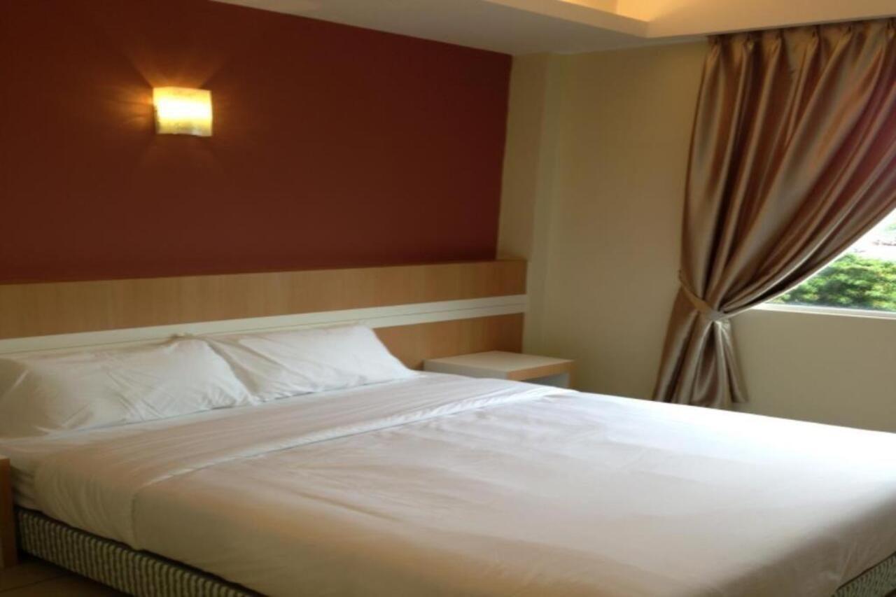 Caspari Hotel Тампин Экстерьер фото